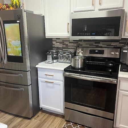 Smart Entire Loft, 3 Bedroom 2 Bath, With 3 Tv コロンビア エクステリア 写真
